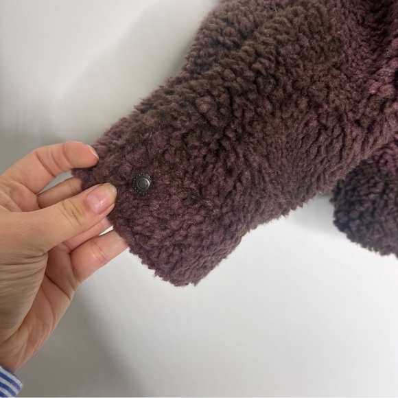 Levi’s COZY VINTAGE RELAXED FIT SHERPA TRUCKER JACKET NWT - Picture 4 of 12